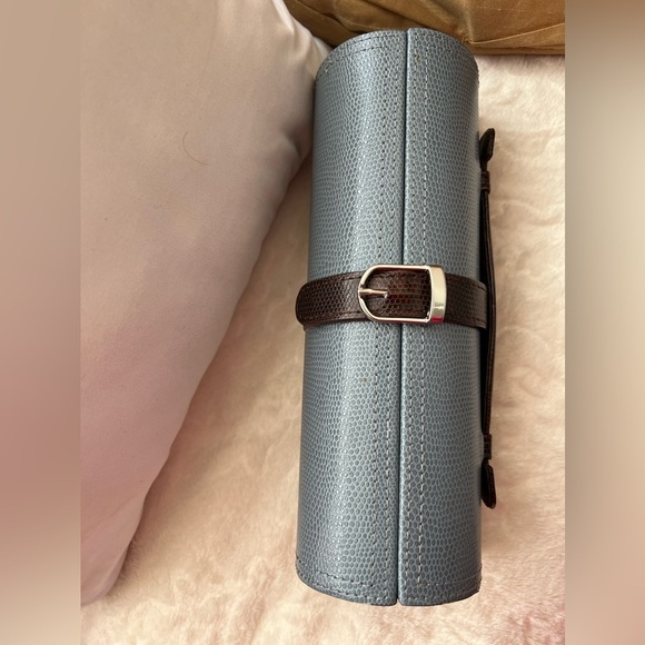 Travel jewelry box leather Cylindrical With Mirror - Picture 2 of 14